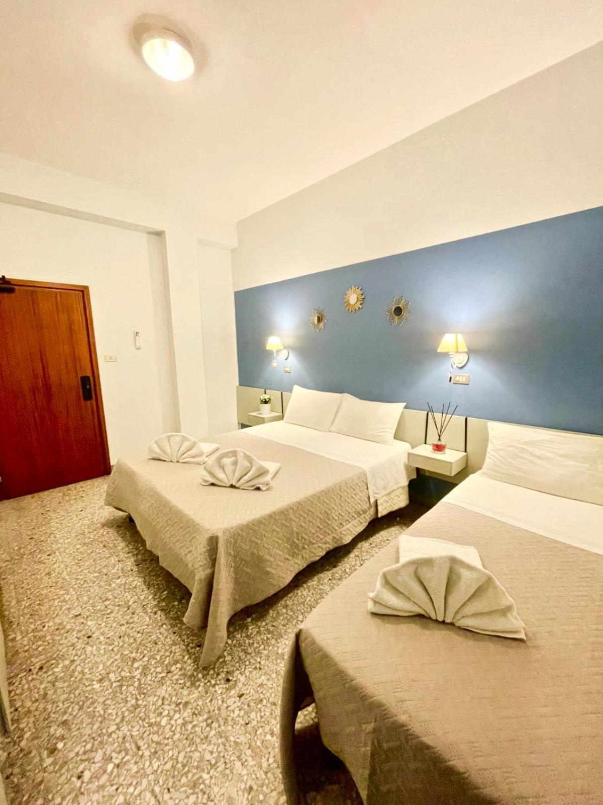 Hotel Alfa Rimini Exterior foto